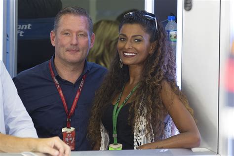 jos verstappen vriendin kelly van der waal